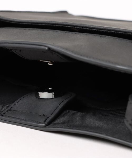 NICOLE CLUB FOR MEN（ニコルクラブフォーメン）の「スクエアミニショルダーバッグ（ショルダーバッグ・メンズ・グレー系/ブラック/ブラック×グレー・FREE）」の15枚目の写真