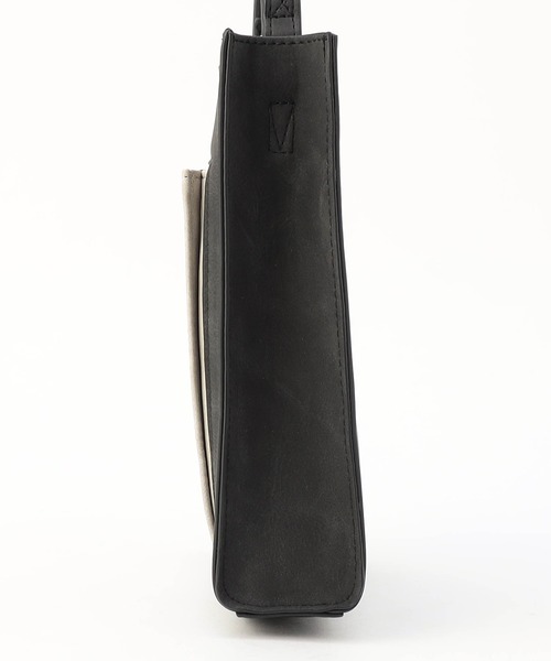 NICOLE CLUB FOR MEN（ニコルクラブフォーメン）の「スクエアミニショルダーバッグ（ショルダーバッグ・メンズ・グレー系/ブラック/ブラック×グレー・FREE）」の5枚目の写真