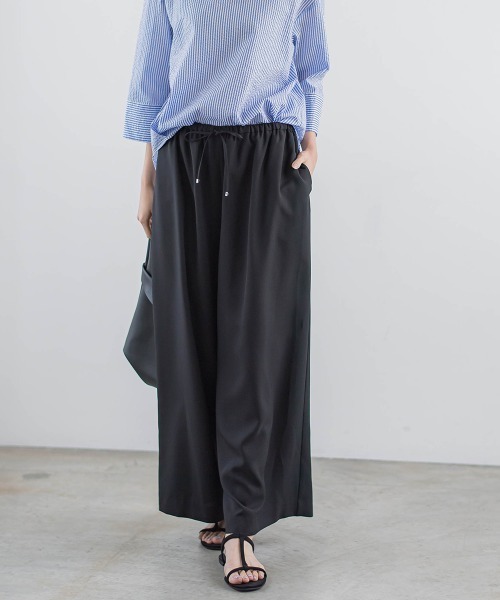 la.f…(ラエフ)の「【WEB別注】リネンライクワイドストレッチパンツ≪セットアップ対応/洗濯機で洗える≫(その他パンツ・レディース・ブラック・11号/9号)」の18枚目の写真