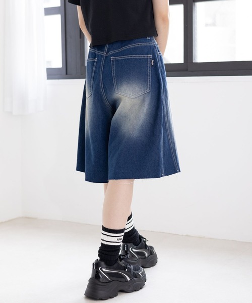 repipi armario（レピピ アルマリオ）の「デニムハーフパンツ（デニムパンツ・キッズ・ライトブルー/ブルー系その他/ブラック・LARGE/MEDIUM/SMALL）」の21枚目の写真