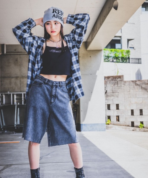 repipi armario（レピピ アルマリオ）の「デニムハーフパンツ（デニムパンツ・キッズ・ライトブルー/ブルー系その他/ブラック・LARGE/MEDIUM/SMALL）」の6枚目の写真