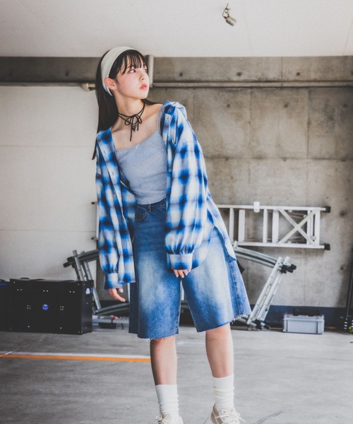 repipi armario（レピピ アルマリオ）の「デニムハーフパンツ（デニムパンツ・キッズ・ライトブルー/ブルー系その他/ブラック・LARGE/MEDIUM/SMALL）」の7枚目の写真