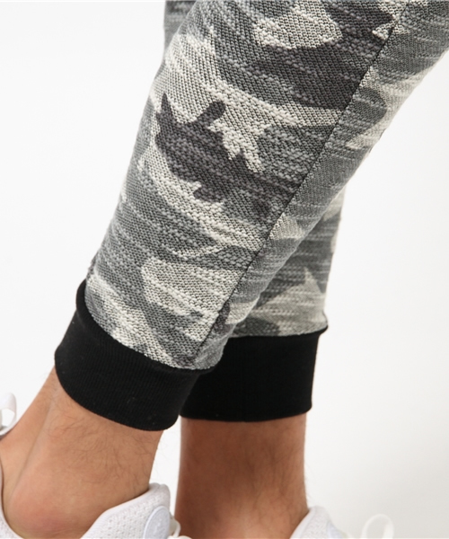 VENCEEXCHANGE（ヴァンスエクスチェンジ）の「裏スラブカモフラスウェットパンツ   （その他パンツ・メンズ・グレー/ネイビー・LARGE/MEDIUM）」の9枚目の写真