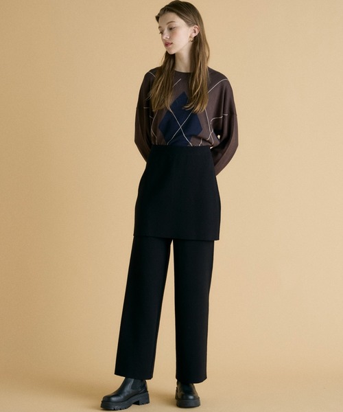 INED CLARO（イネドクラロ）の「クロップドクルーネックニット（ニット/セーター・レディース・エメラルドブルー/ブラウン/ネイビー/パープル・フリー）」の15枚目の写真