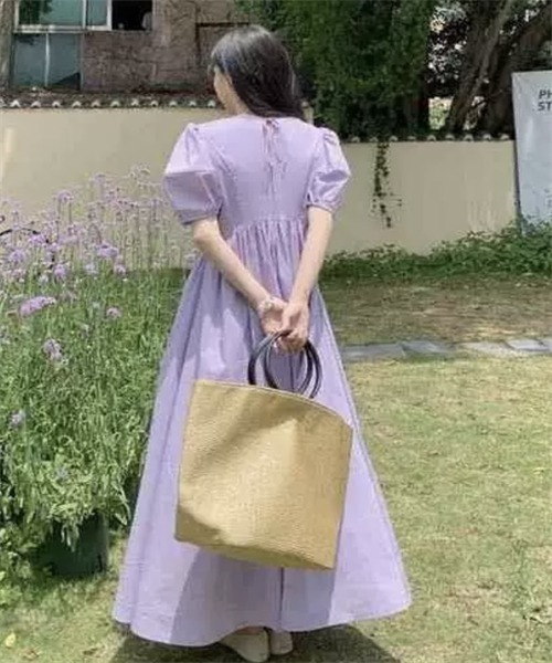 Dream garden(ドリームガーデン)の「襟パール付け バックリボンマキシ丈ワンピース(ワンピース・レディース・ブルー/ホワイト/パープル・XL/L/M/S)」の16枚目の写真