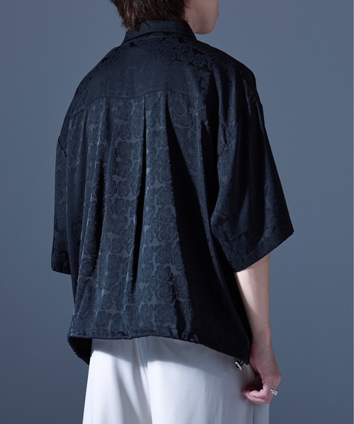 Ellno Loset（エルノロゼット）の「ローズサテンドロストシャツ（シャツ/ブラウス・メンズ・ブラック/ブルーグレー・SMALL/MEDIUM/LARGE）」の4枚目の写真
