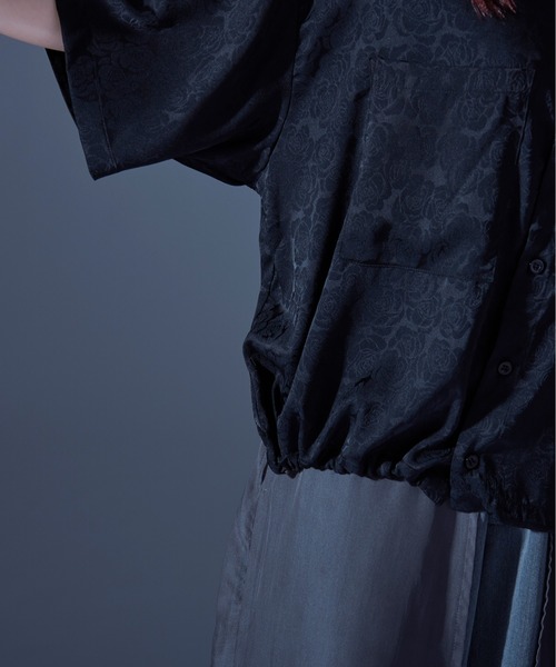 Ellno Loset（エルノロゼット）の「ローズサテンドロストシャツ（シャツ/ブラウス・メンズ・ブラック/ブルーグレー・SMALL/MEDIUM/LARGE）」の19枚目の写真