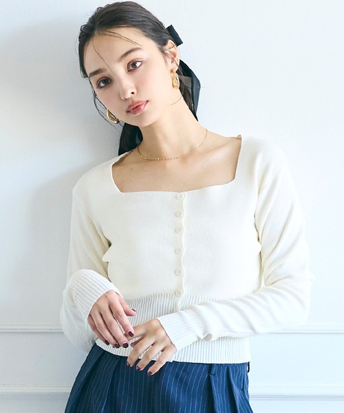 coca(coca)(コカ)の「スクエアネック ハイゲージニットカーディガン(カーディガン/ボレロ・レディース・ブラック/チャコール/アイボリー/ブラウン・M/L/S)」の2枚目の写真