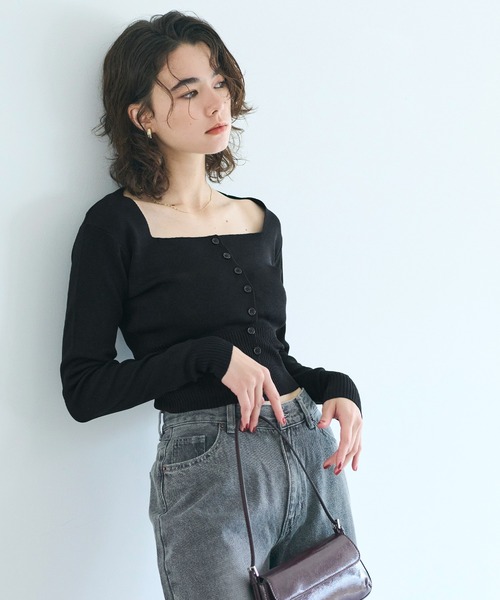 coca(coca)(コカ)の「スクエアネック ハイゲージニットカーディガン(カーディガン/ボレロ・レディース・ブラック/チャコール/アイボリー/ブラウン・M/L/S)」の15枚目の写真