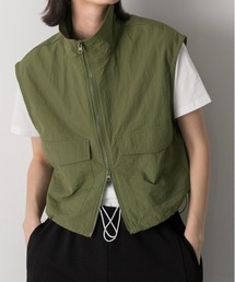 ad thie（アドティエ）の「スタンドカラー ナイロンショートベスト（ベスト）」