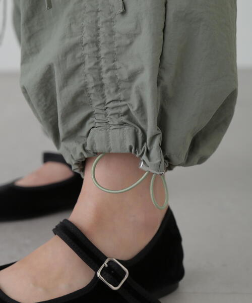 FREE'S MART(フリーズマート)の「リボンドロストパンツ(その他パンツ・レディース・ブラック/カーキ・SMALL/MEDIUM)」の6枚目の写真