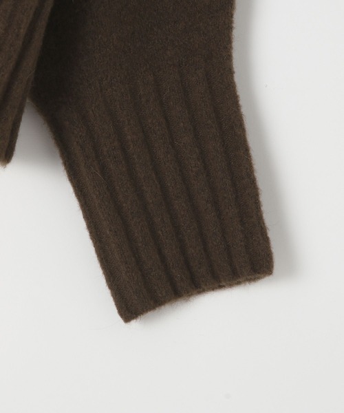 LEPSIM(レプシィム)の「5ゲージアンゴラMIXーVネック 130134(ニット/セーター・レディース・ライトピンク/オフホワイト/杢グレー/ダークブラウン/ライトパープル・FREE)」の8枚目の写真