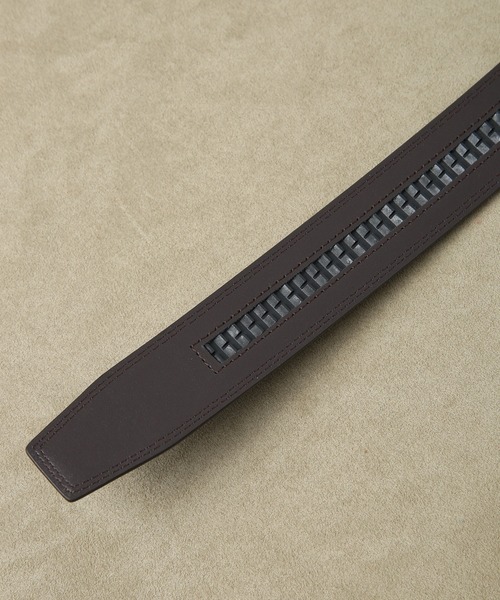 CROWDED CLOSET(クラウデッドクローゼット)の「牛床革ベルト(ベルト・メンズ・ライトブラウン/ブラック・FREE)」の12枚目の写真