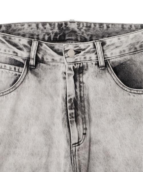 DANKE SCHON（ダンケシェーン）の「DankeSchon/ダンケシェーン/CEMICALBLEACH DENIM CARGO PANTS（デニムパンツ・レディース・ブラック・M/S）」の3枚目の写真