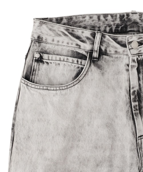 DANKE SCHON（ダンケシェーン）の「DankeSchon/ダンケシェーン/CEMICALBLEACH DENIM CARGO PANTS（デニムパンツ・レディース・ブラック・M/S）」の4枚目の写真