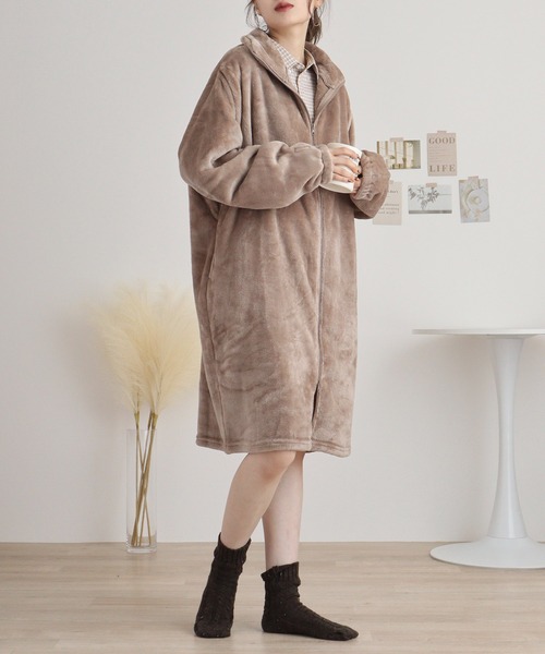 FUNALIVE（ファンアライブ）の「ニューマイヤー指穴付きジップアップローブ（ガウン/バスローブ・レディース・モカ/ネイビー/ピンク/アイボリー/チャコールグレー・FREE）」の17枚目の写真