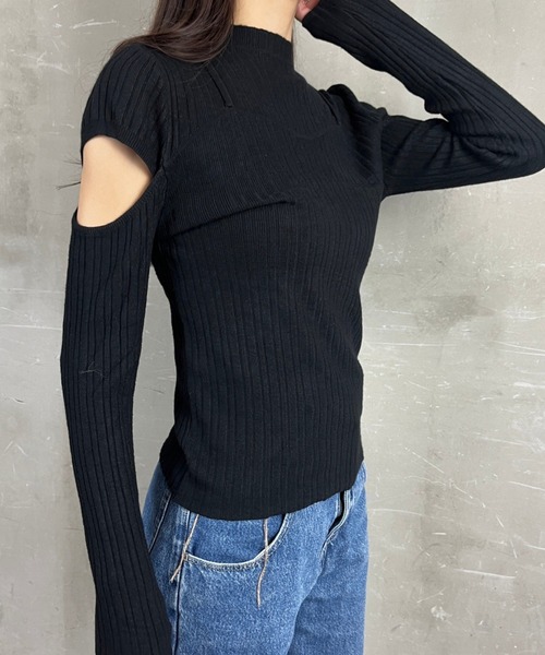 tolene(トレネ)の「袖開きデザインフェイクレイヤード見えテレコリブニット(ニット/セーター・レディース・ブラック/ホワイト・FREE)」の6枚目の写真