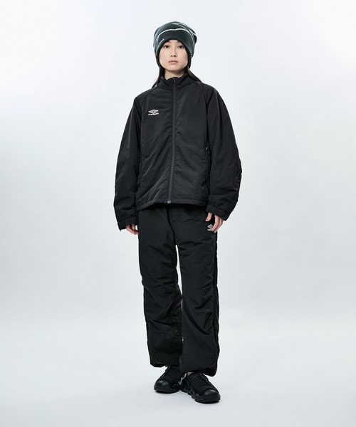 UMBRO(アンブロ)の「【UMBRO x M】LOGO BEANIE KNIT CAP(ニットキャップ/ビーニー・レディース・チャコールグレー・FREE)」の4枚目の写真