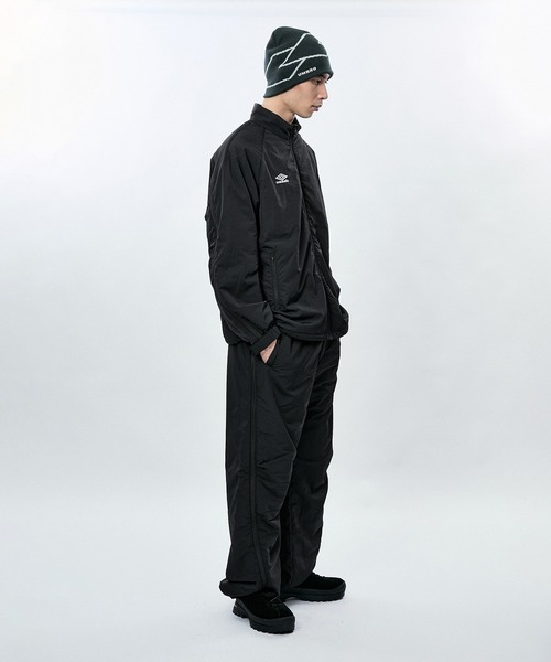 UMBRO(アンブロ)の「【UMBRO x M】LOGO BEANIE KNIT CAP(ニットキャップ/ビーニー・レディース・チャコールグレー・FREE)」の5枚目の写真