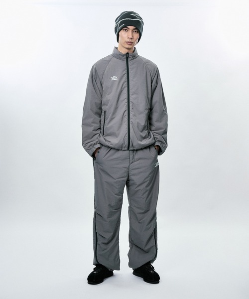 UMBRO(アンブロ)の「【UMBRO x M】LOGO BEANIE KNIT CAP(ニットキャップ/ビーニー・レディース・チャコールグレー・FREE)」の6枚目の写真
