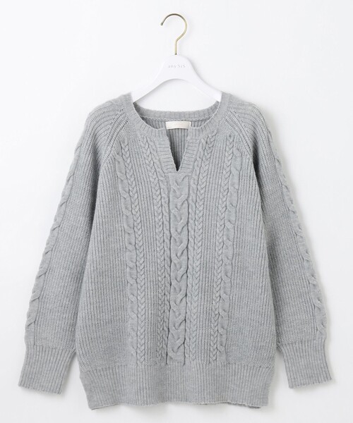 ANY SIS(エニィスィス)の「【洗える】キーネックケーブル ニット(ニット/セーター・レディース・アイボリー系/ライトグリーン系/ライトグレー系・4)」の10枚目の写真