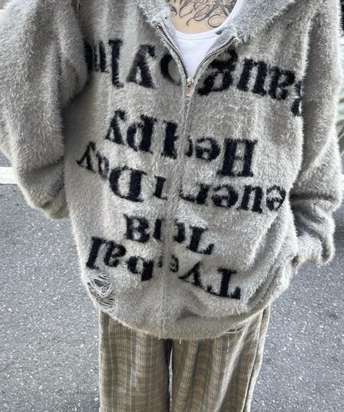 Ressaca(レサーカ)の「オーバーサイズレタリングロゴシャギーニットジップアップパーカー(ニット/セーター・レディース・ブラック/グレー・M/L/XXL/XL)」の6枚目の写真