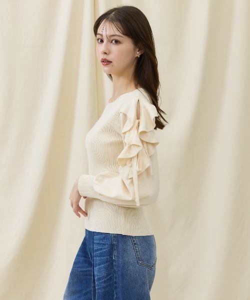 AND COUTURE(アンドクチュール)の「袖フリルニット(ニット/セーター・レディース・アイボリー/ピンク/ブラック/ラベンダー・FREE)」の10枚目の写真
