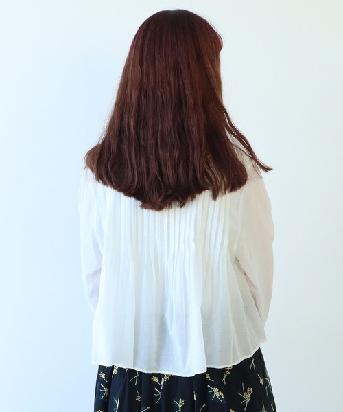 bulle de savon（ビュルデサボン）の「キュプラ/コットンローン ナチュラルトリプルワッシャー pin tuck ブラウス（シャツ/ブラウス・レディース・ホワイト・FREE）」の11枚目の写真