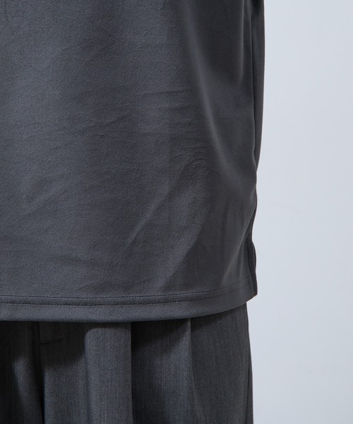 COLONY 2139(コロニートゥーワンスリーナイン)の「ベロアボートネック長袖トップス(Tシャツ/カットソー・レディース・ブラック/グレイッシュベージュ/オフホワイト/チャコールグレー/ブラウン・FREE)」の20枚目の写真