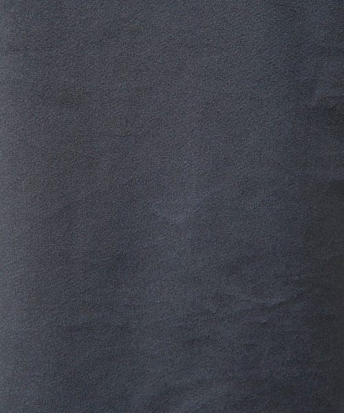COLONY 2139(コロニートゥーワンスリーナイン)の「ベロアボートネック長袖トップス(Tシャツ/カットソー・レディース・ブラック/グレイッシュベージュ/オフホワイト/チャコールグレー/ブラウン・FREE)」の21枚目の写真