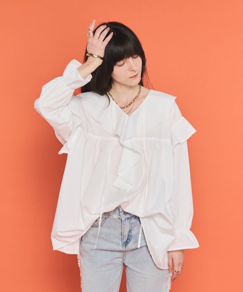 Shelly island(シェリーアイランド)の「ビックカラーフリルブラウス(シャツ/ブラウス・レディース・ホワイト/ブラック・FREE)」の12枚目の写真