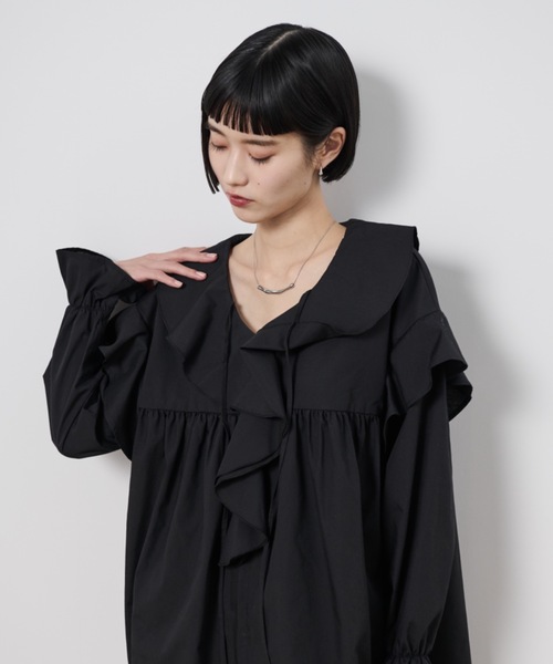 Shelly island(シェリーアイランド)の「ビックカラーフリルブラウス(シャツ/ブラウス・レディース・ホワイト/ブラック・FREE)」の21枚目の写真