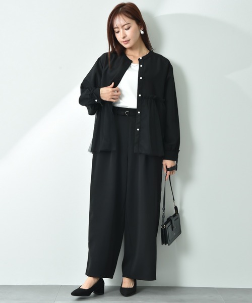 INTERPLANET（インタープラネット）の「バンドカラーパール釦袖口リボンチュール重ねブラウス（シャツ/ブラウス・レディース・オフホワイト/ブラック/サックスブルー・FREE）」の12枚目の写真