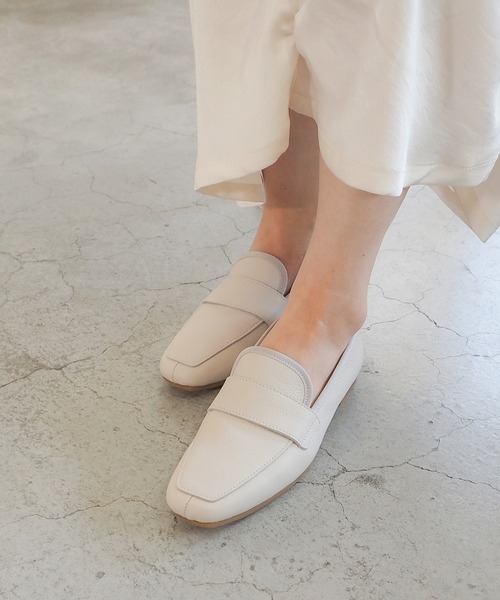 ENあしながおじさん（エンアシナガオジサン）の「防水｜モカシューズ　5360585（ローファー・レディース・オフホワイト/グレイッシュベージュ/ブラック/ミント・23.5cm/23cm/24cm/22.5cm/24.5cm）」の21枚目の写真