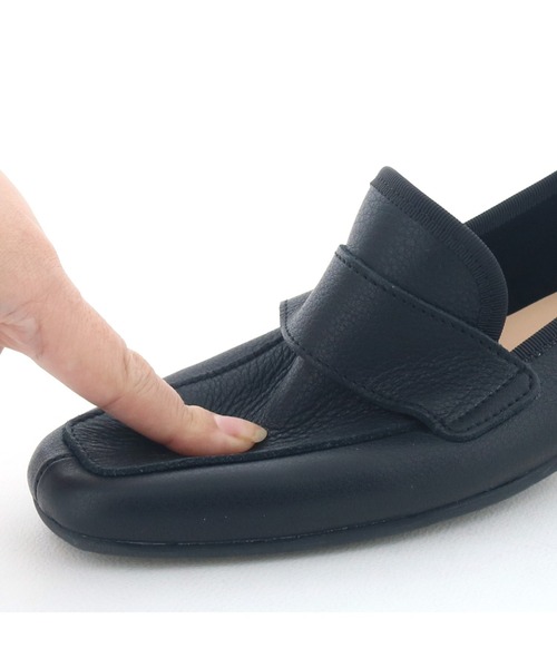 ENあしながおじさん（エンアシナガオジサン）の「防水｜モカシューズ　5360585（ローファー・レディース・オフホワイト/グレイッシュベージュ/ブラック/ミント・23.5cm/23cm/24cm/22.5cm/24.5cm）」の15枚目の写真