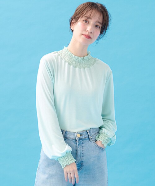ANY（エニィ）の「シャーリングデザインプルオーバー（Tシャツ/カットソー・レディース・サックスブルー系/ホワイト系・2/3）」の8枚目の写真
