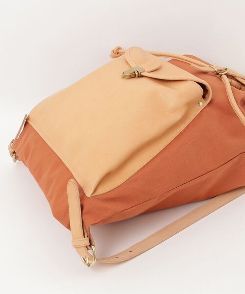 IL BISONTE（イルビゾンテ）の「IL BISONTE / ORIGINAL LEATHER / ARCHIVE / BACKPACK（バックパック/リュック・レディース・ブラウン系その他・FREE）」の8枚目の写真
