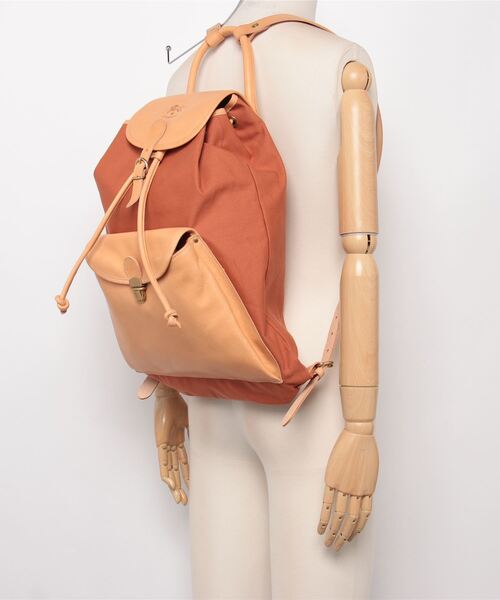 IL BISONTE（イルビゾンテ）の「IL BISONTE / ORIGINAL LEATHER / ARCHIVE / BACKPACK（バックパック/リュック・レディース・ブラウン系その他・FREE）」の11枚目の写真