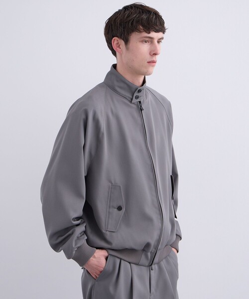 UNITED TOKYO(ユナイテッドトウキョウ)の「【セットアップ着用可能】HARD GABARDINE スウィングトップブルゾン(ブルゾン・メンズ・ダークグレー/グレイッシュベージュ・1/2)」の7枚目の写真