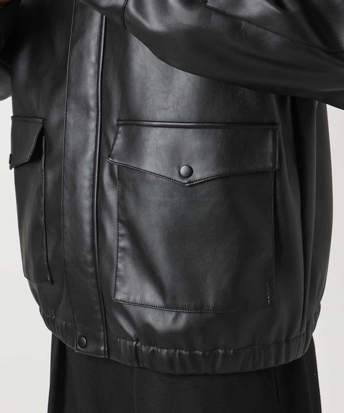 a.v.v(アーヴェヴェ)の「【洗濯機で洗える】フェイクレザーブルゾン(ブルゾン・メンズ・ブラック・46/48)」の14枚目の写真