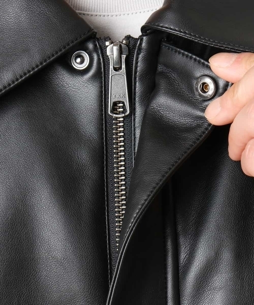 a.v.v(アーヴェヴェ)の「【洗濯機で洗える】フェイクレザーブルゾン(ブルゾン・メンズ・ブラック・46/48)」の17枚目の写真