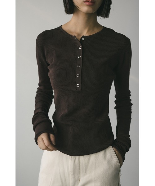 STYLEMIXER(スタイルミキサー)の「【ベストセラー】ヘンリーネックシアーニット 春服(ニット/セーター・レディース・ブラック/ホワイト/ライム/ブラウン・FREE)」の4枚目の写真