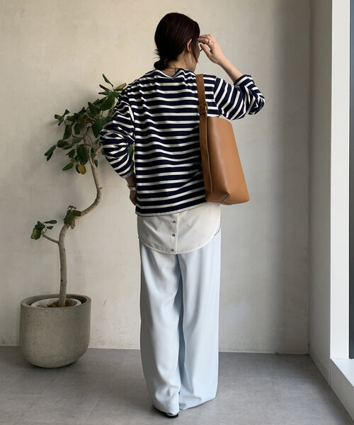 DouDou（ドゥドゥ）の「【WEB限定】 ボートネックボーダーTEE（Tシャツ/カットソー・レディース・ベージュ/ネイビー/オフホワイト・FREE）」の16枚目の写真