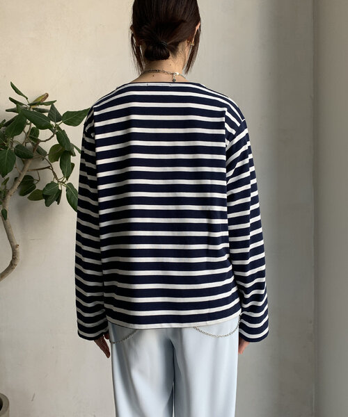 DouDou（ドゥドゥ）の「【WEB限定】 ボートネックボーダーTEE（Tシャツ/カットソー・レディース・ベージュ/ネイビー/オフホワイト・FREE）」の9枚目の写真