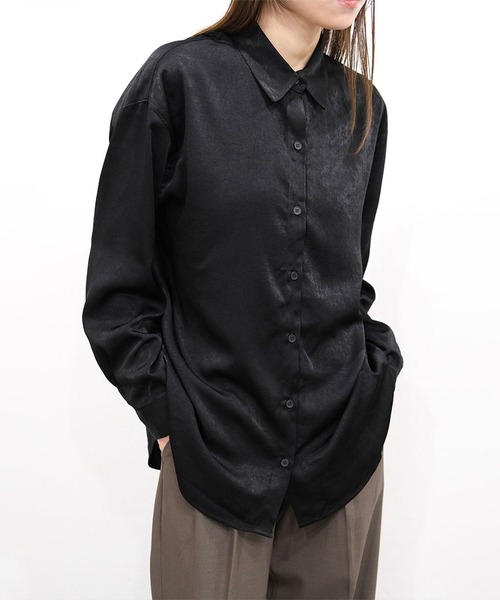 OzzCroce黒いフロントボタンロングシャツ OzzCroce黒いフロントボタンロングシャツ OZZON - 美品 OzzCroce