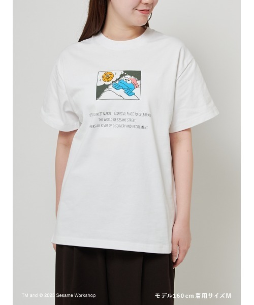 SESAME STREET(セサミストリート)の「【UNISEX】コミックアートTシャツ(Tシャツ/カットソー・レディース・イエロー/レッド/ブルー・MEDIUM/LARGE)」の4枚目の写真
