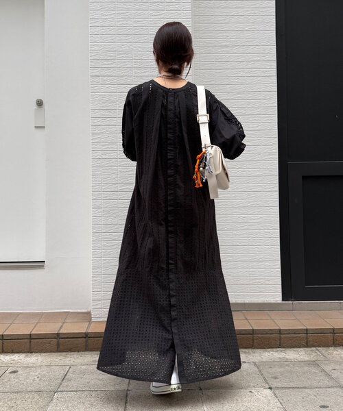 DouDou(ドゥドゥ)の「【リバイバルアイテム】レース2WAYワンピース(ワンピース・レディース・カーキ/ブラック/オフホワイト・FREE)」の18枚目の写真