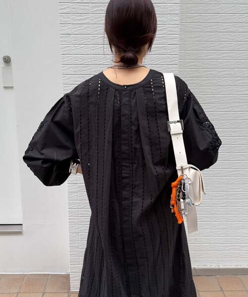 DouDou(ドゥドゥ)の「【リバイバルアイテム】レース2WAYワンピース(ワンピース・レディース・カーキ/ブラック/オフホワイト・FREE)」の21枚目の写真