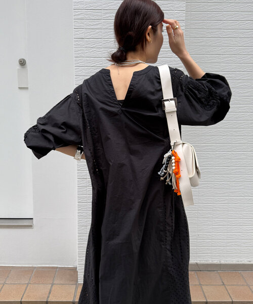 DouDou(ドゥドゥ)の「【リバイバルアイテム】レース2WAYワンピース(ワンピース・レディース・カーキ/ブラック/オフホワイト・FREE)」の14枚目の写真