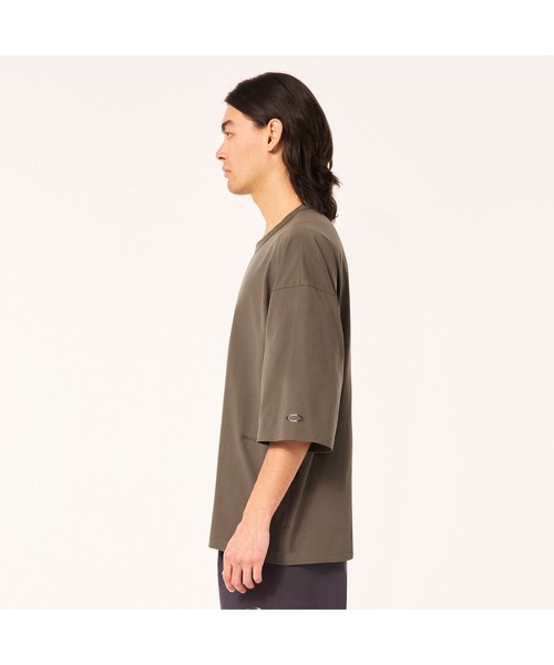 OAKLEY(オークリー)の「オークリ― FGL ELEMENT TEE 4.0 / Tシャツ / FGL アウトドア/吸汗速乾/UPF50+/OAKLEY(Tシャツ/カットソー・メンズ・ホワイト/ブラウン・M/L/S)」の16枚目の写真